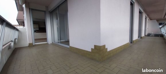 3 chambres Appartement à Dijon, France No. 191733 5