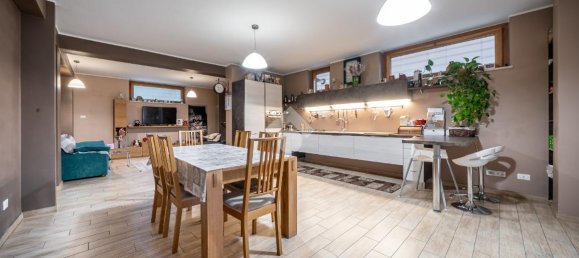 5 rooms Villa in Rome, Italy No. 136056 35