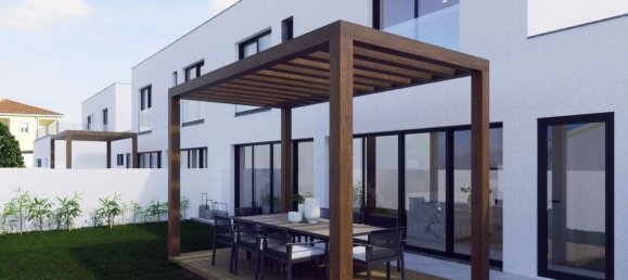 4 bedrooms Villa in Torres Vedras, Portugal No. 117181 2