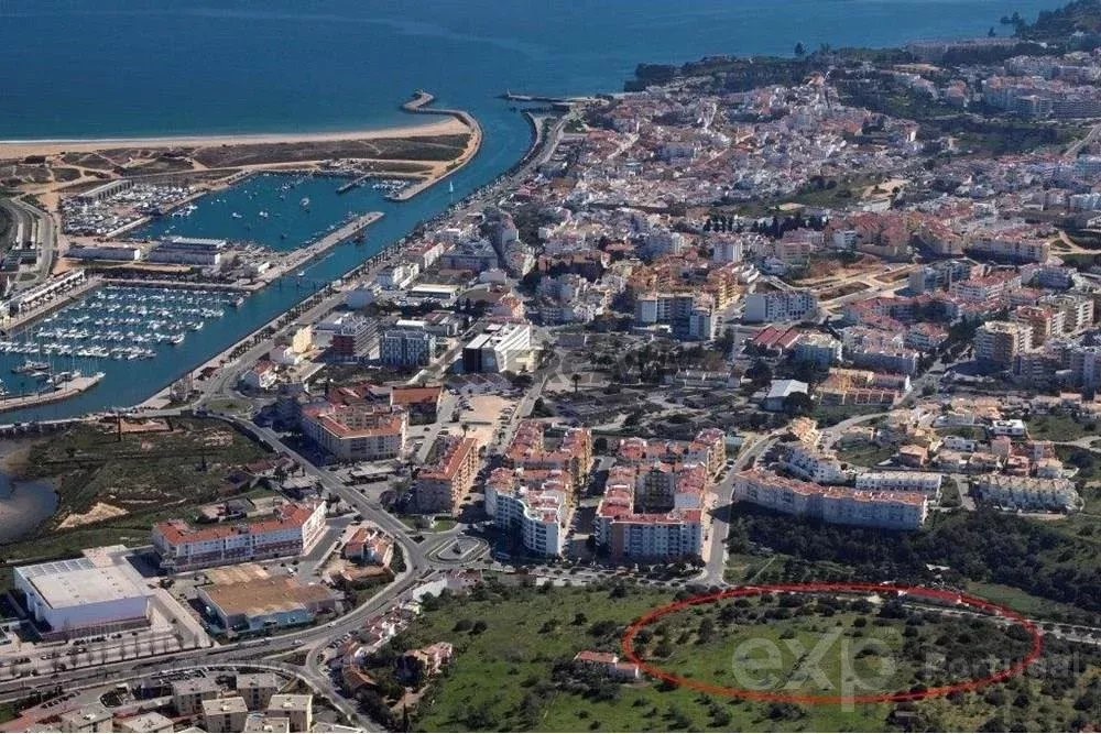 1250m² Land in Lagos, Portugal No. 352606
