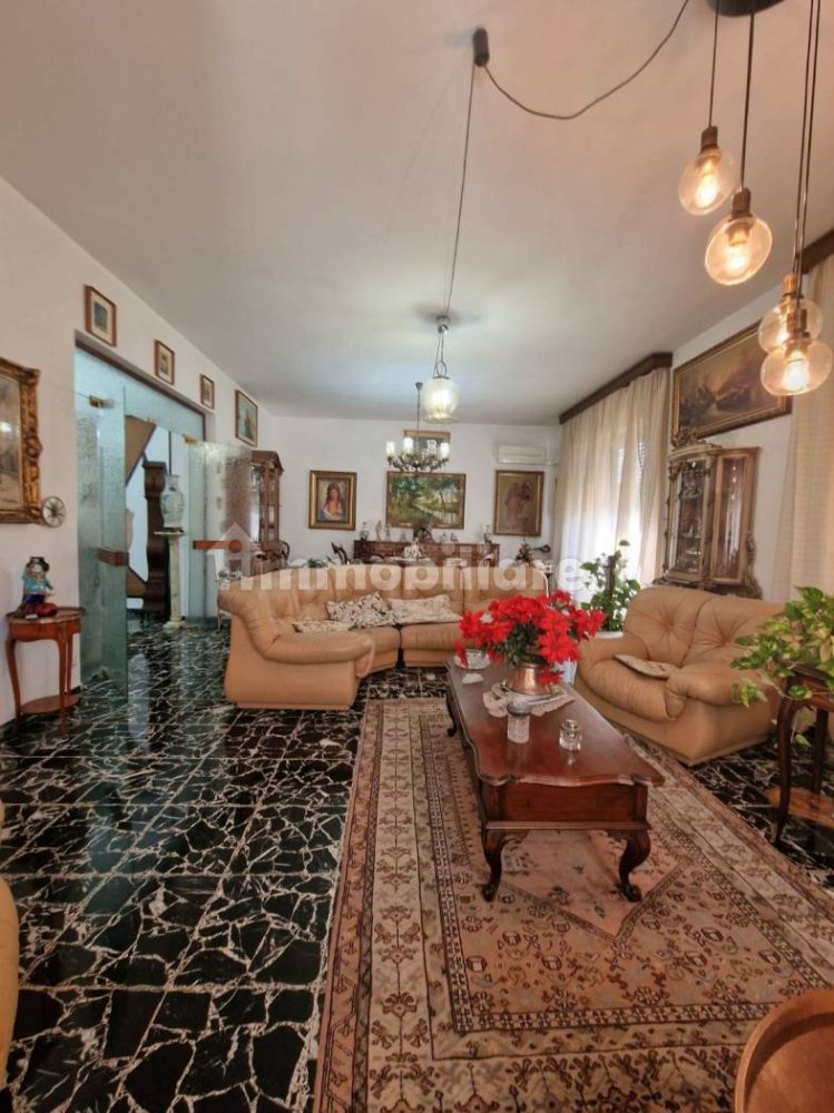 Apartamento T3 em La Spezia, Italy N.º 101320