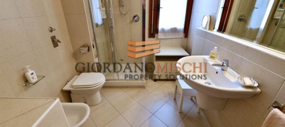 6غرفة شقة في Monza, Italy رقم 66785 40