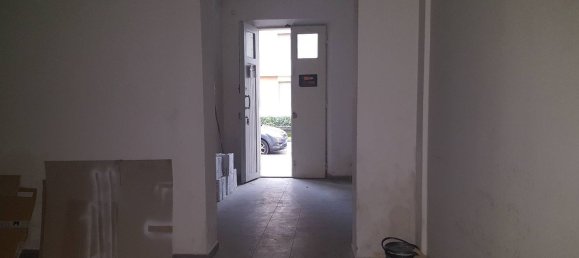 Gewerbliche Immobilie in Fucecchio, Italy 400m², Nr. 70394 3