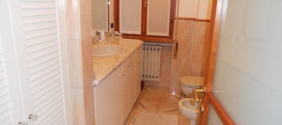 Apartamento de 3 habitaciónes en Crema, Italy No. 126268 15