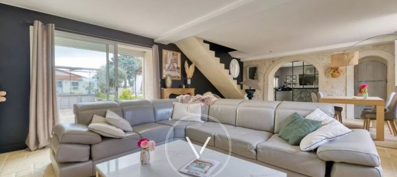 3 غرف نوم منزل في Fontenay-Saint-Pere, France رقم 169605 5