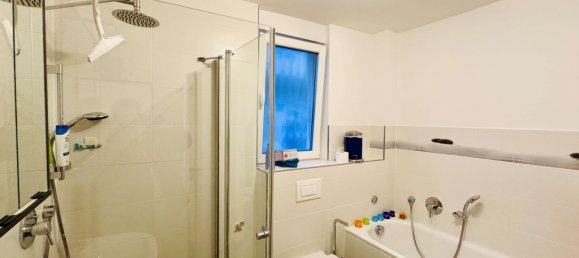 2 chambres Appartement à Hesse, Germany No. 143191 10