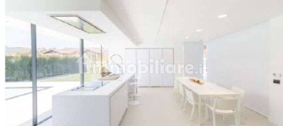 3 Schlafzimmer Villa in Pietrasanta, Italy, Nr. 189645 6