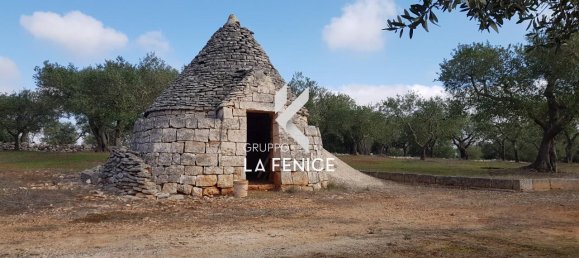 Studio in Cisternino, Italy No. 128353 7