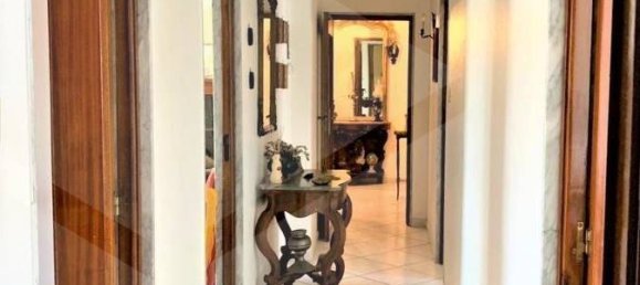 4 chambres Appartement à Bari, Italy No. 22819 3