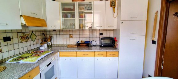 6 chambres Appartement à Castelvetere sul Calore, Italy No. 336068 11