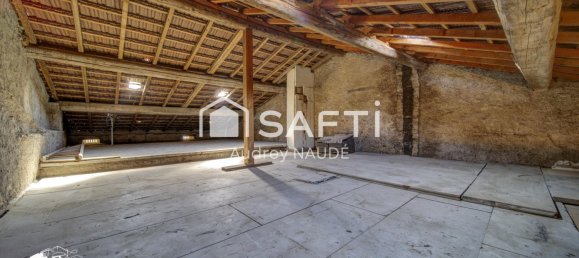 Adosado de 4 dormitorios en Inglange, France No. 255706 11