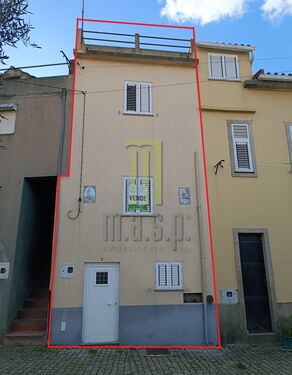 1 bedroom Townhouse in Oliveira do Hospital, Portugal No. 194352
