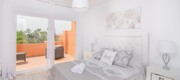 3 bedrooms Villa in El Paraiso, Spain No. 20499 5