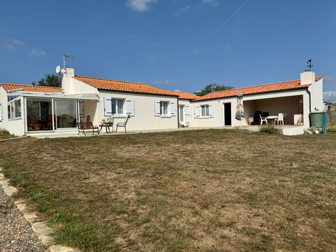 3 غرف نوم منزل في Grosbreuil, France رقم 359179