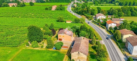 4 Schlafzimmer Haus in Carpi, Italy, Nr. 338708 2