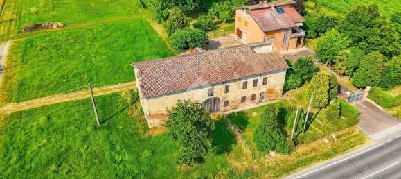 4 Schlafzimmer Haus in Carpi, Italy, Nr. 338708 8