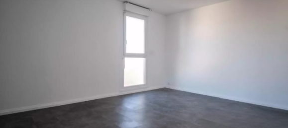 Квартира с 2 спальнями в Кретей, Франция № 331826 7