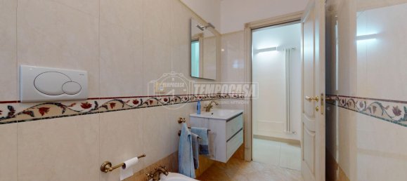 Casa de 4 dormitorios en Conversano, Italy No. 31617 20