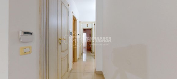 Casa de 4 dormitorios en Conversano, Italy No. 31617 12