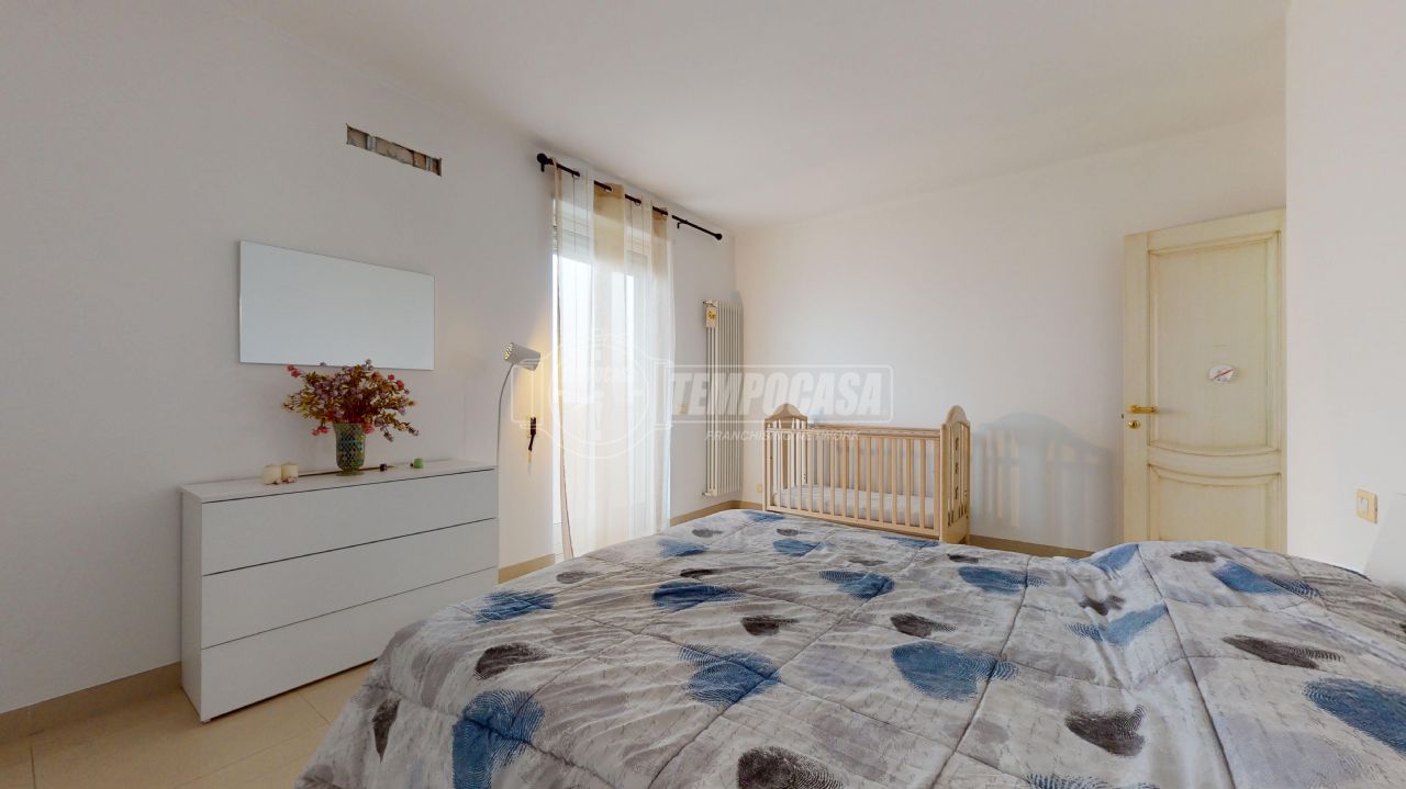 Casa de 4 dormitorios en Conversano, Italy No. 31617