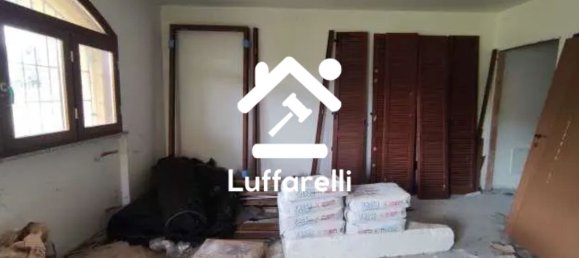 Casa de 7 habitaciónes en Roncaro, Italy No. 7654 3