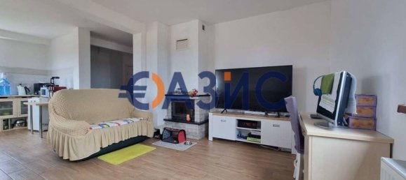 3 bedrooms House in Goritsa, Bulgaria No. 853 8