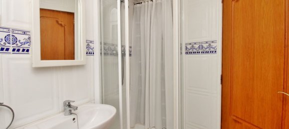 Casa de 5 dormitorios en Alicante, Spain No. 181617 28