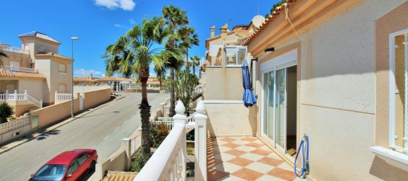 Casa de 5 dormitorios en Alicante, Spain No. 181617 76