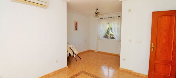 Casa de 5 dormitorios en Alicante, Spain No. 181617 41