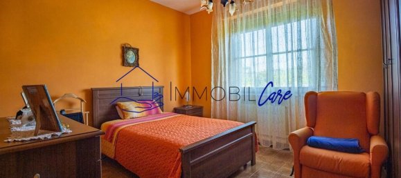 4 rooms Apartment in San Giuliano Terme, Italy No. 260522 9