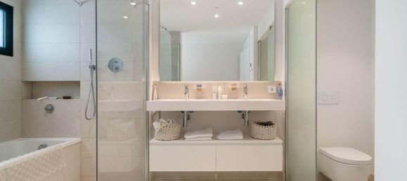 3 bedrooms Apartment in Fuengirola, Spain No. 179941 22