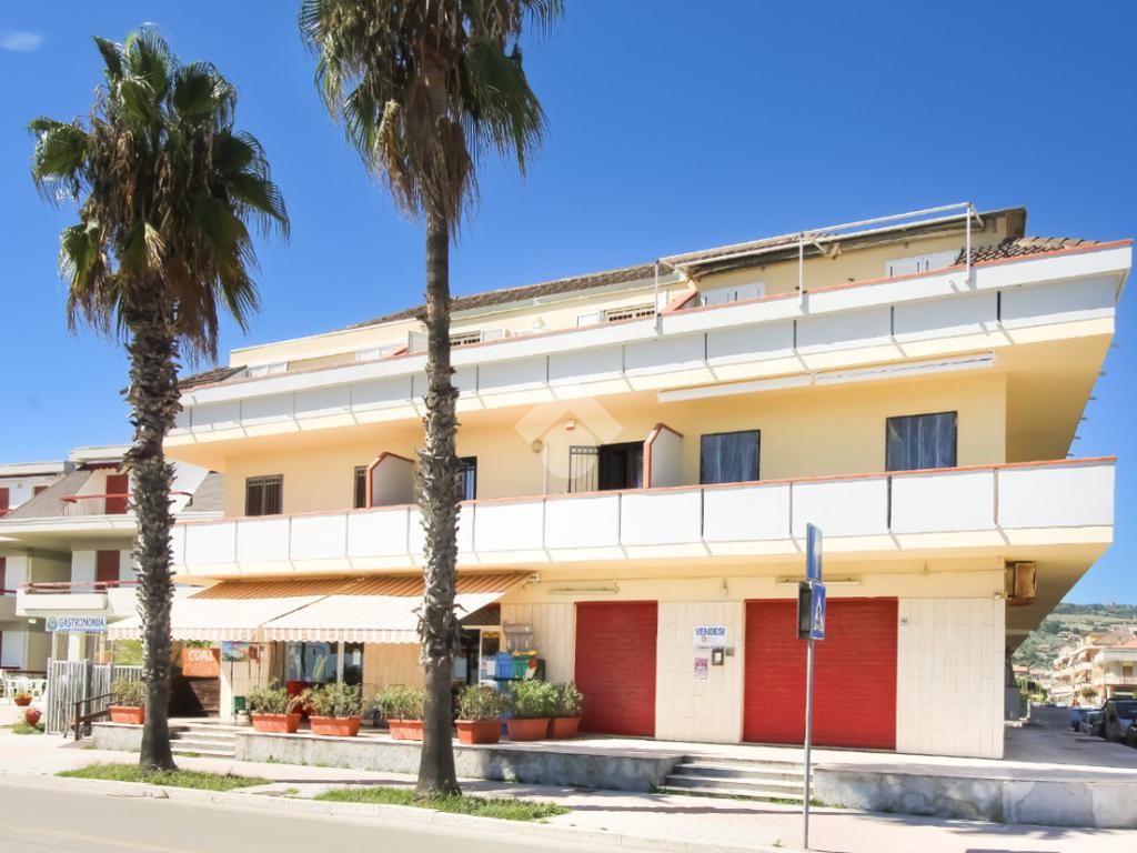 1 bedroom Apartment in Martinsicuro, Italy No. 356079