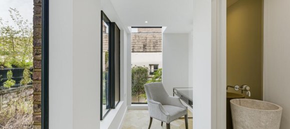 4 bedrooms House in London, United Kingdom No. 13182 15