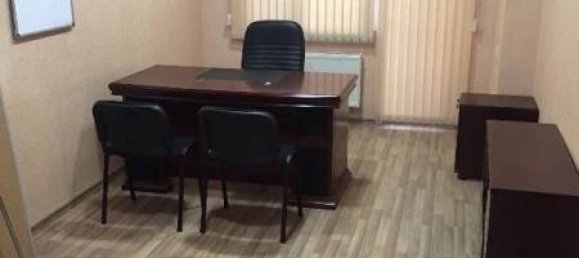 Escritório de 13 divisões em Nasimi, Azerbaijan N.º 1018 30