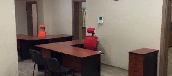 Escritório de 13 divisões em Nasimi, Azerbaijan N.º 1018 39