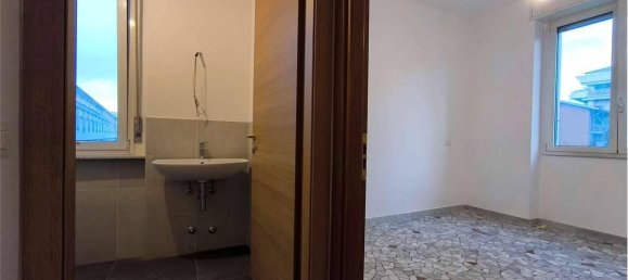 2-Zimmer Wohnung in Milan, Italy, Nr. 241680 13