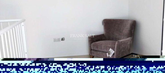 2 bedrooms Penthouse in Paola, Malta No. 9406 27