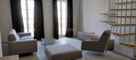 2 bedrooms Penthouse in Paola, Malta No. 9406 5
