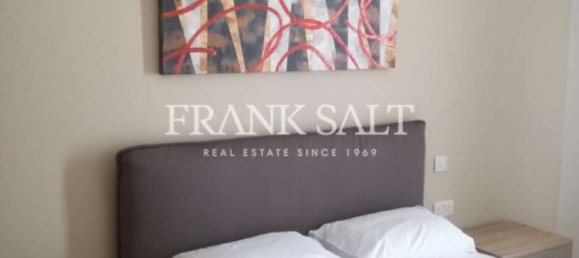 2 bedrooms Penthouse in Paola, Malta No. 9406 18