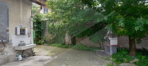 Casa de 5 habitaciónes en Parabiago, Italy No. 27169 3