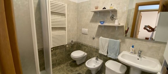 3 bedrooms Apartment in Piombino, Italy No. 365205 8