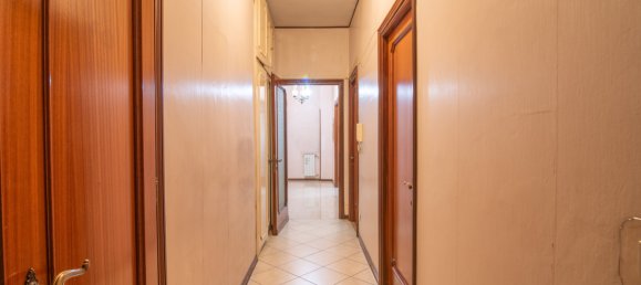 2 bedrooms Apartment in Rome, Italy No. 67723 8