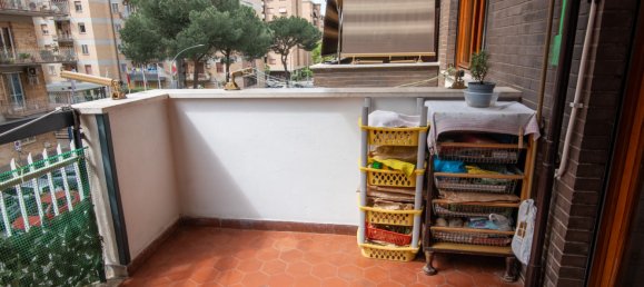 2 bedrooms Apartment in Rome, Italy No. 67723 10