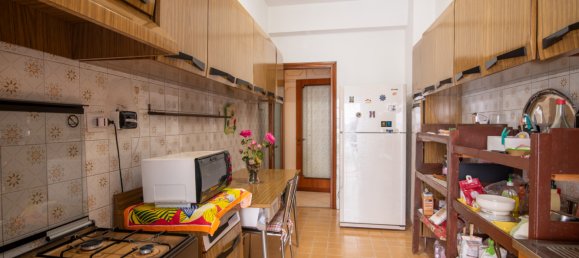 2 bedrooms Apartment in Rome, Italy No. 67723 9