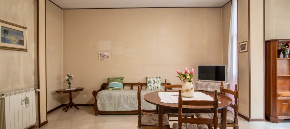2 bedrooms Apartment in Rome, Italy No. 67723 5