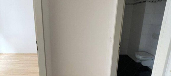 2 rooms Office in Meidling, Austria No. 157723 6