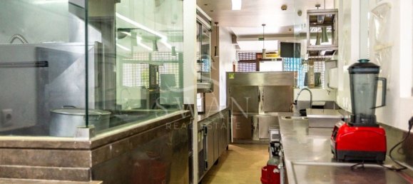 242m² Office in Lisbon, Portugal No. 75411 25