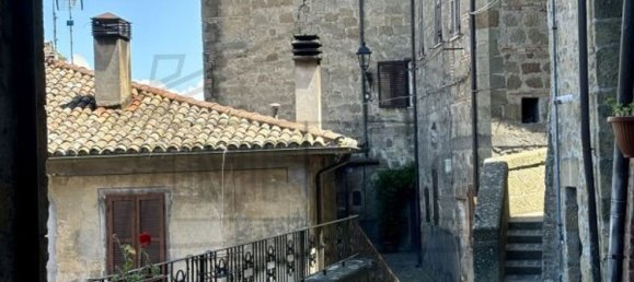 Apartamento de 3 dormitorios en Grotte di Castro, Italy No. 136152 16