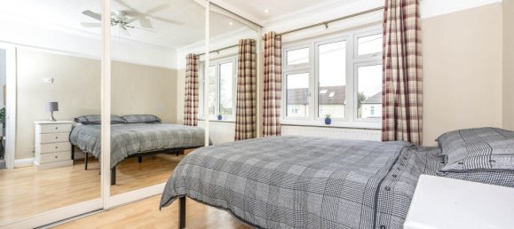 4 bedrooms House in Welling, United Kingdom No. 10689 46