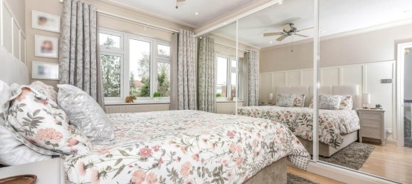 4 bedrooms House in Welling, United Kingdom No. 10689 70